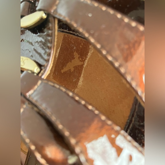 Sofft Women’s Brown Patent Leather Open Back Sandals, Kitten Wedge, 8M. - Picture 8 of 9